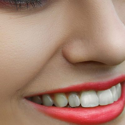 What Makes Lipstick Attractive?