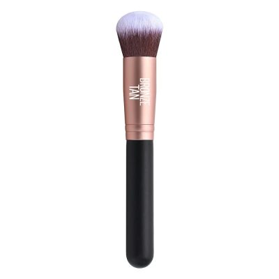 How to Use Self-Tanner on the Face With Brush?